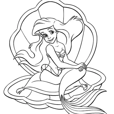 Desenho de contorno em preto e branco da sereia Ariel sentada dentro de uma concha gigante aberta, com uma almofada e cauda longa.
