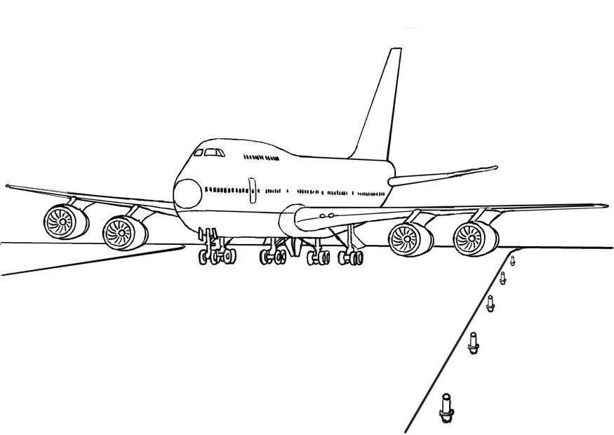 Desenho de um grande avião comercial (Boeing Jumbo) na pista do aeroporto, visto de frente e de baixo. A aeronave possui quatro turbinas, trem de pouso complexo e a pista é marcada por sinalizadores laterais.