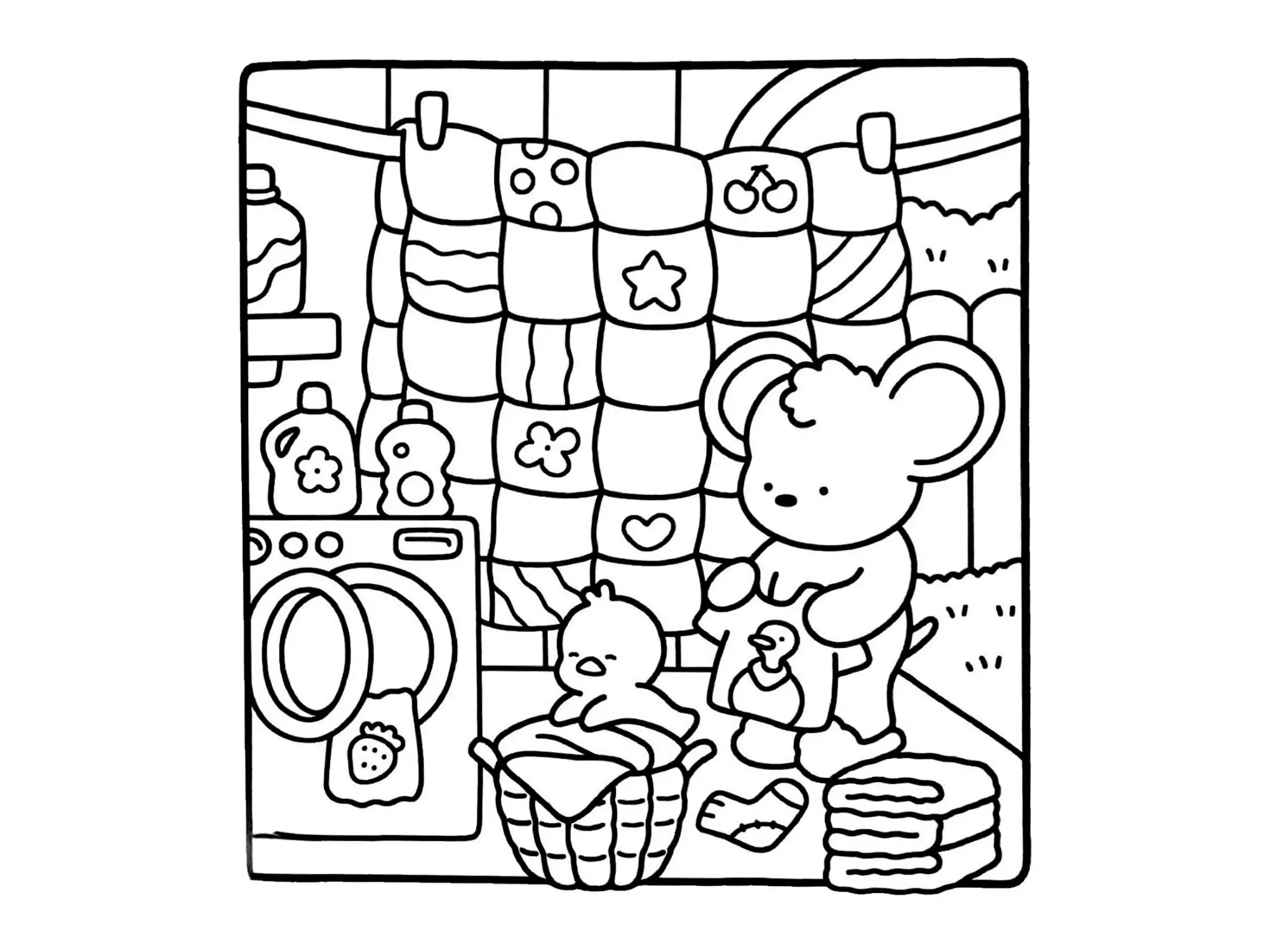 Desenho de contorno estilo kawaii de um ratinho segurando uma camiseta de patinho ao lado de uma máquina de lavar e uma colcha de retalhos pendurada.